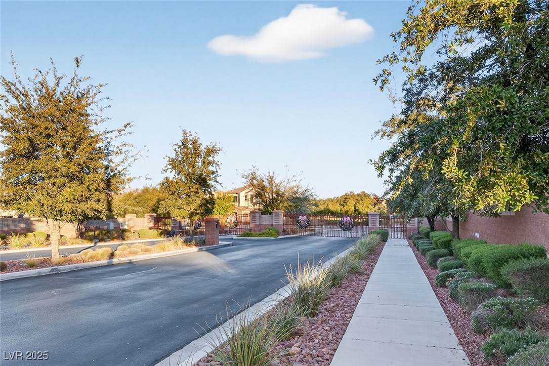 10615 College Hill Avenue