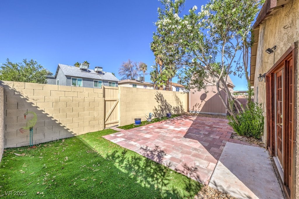 4745 Desert Vista Road