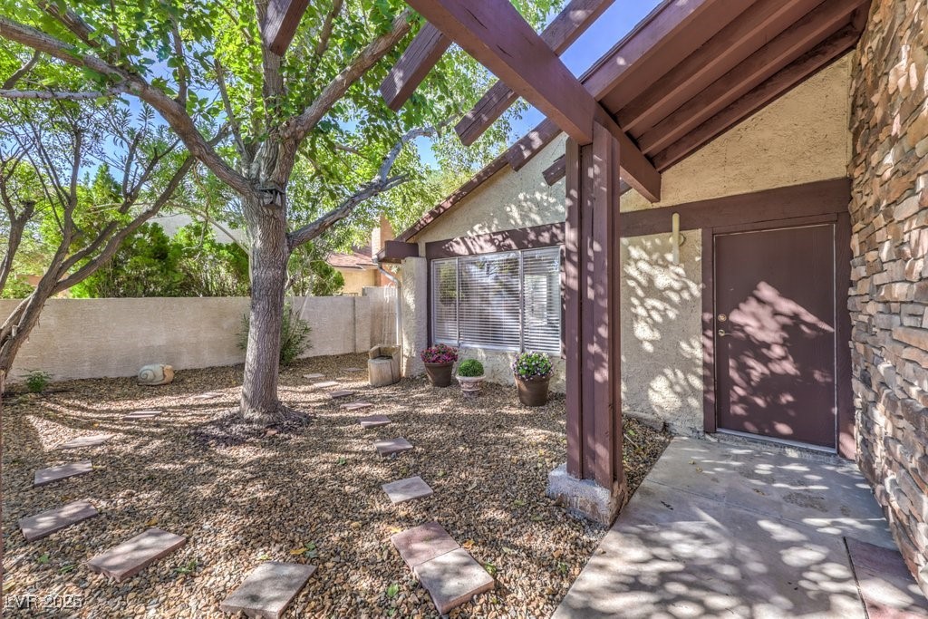 4745 Desert Vista Road