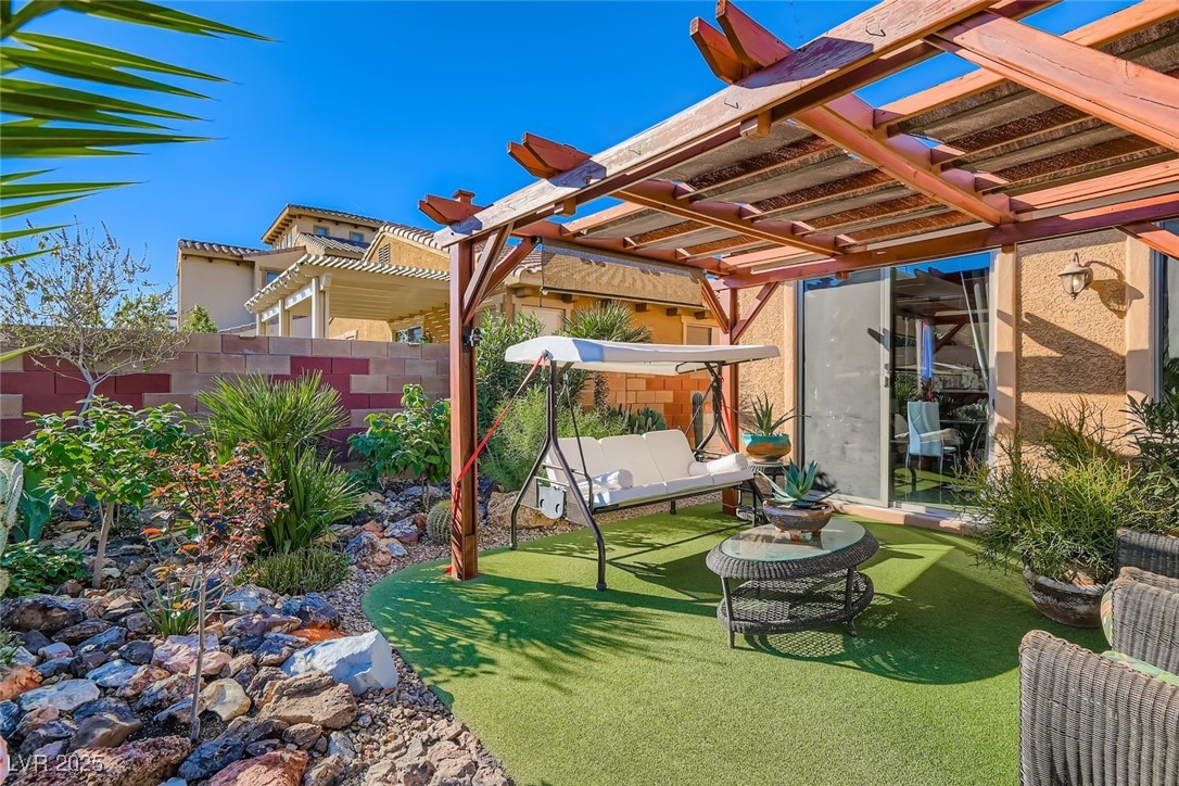 972 Via Canale Drive