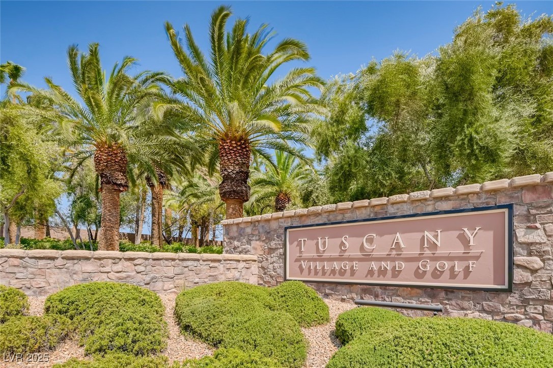 972 Via Canale Drive