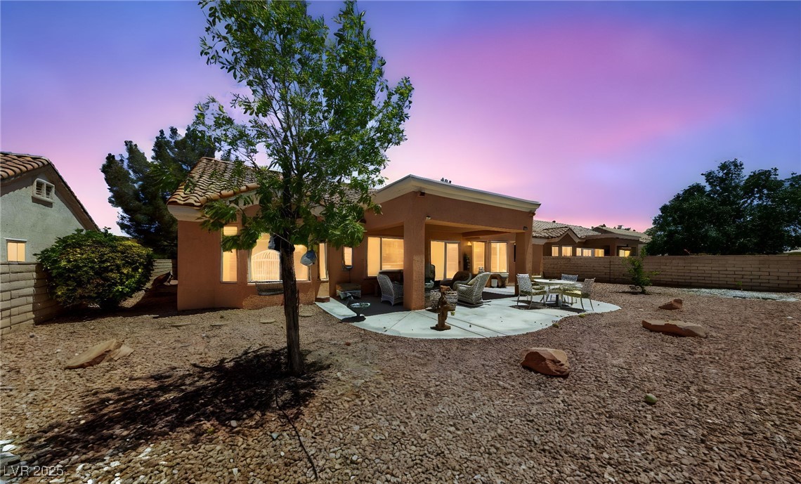 2925 Lotus Hill Drive