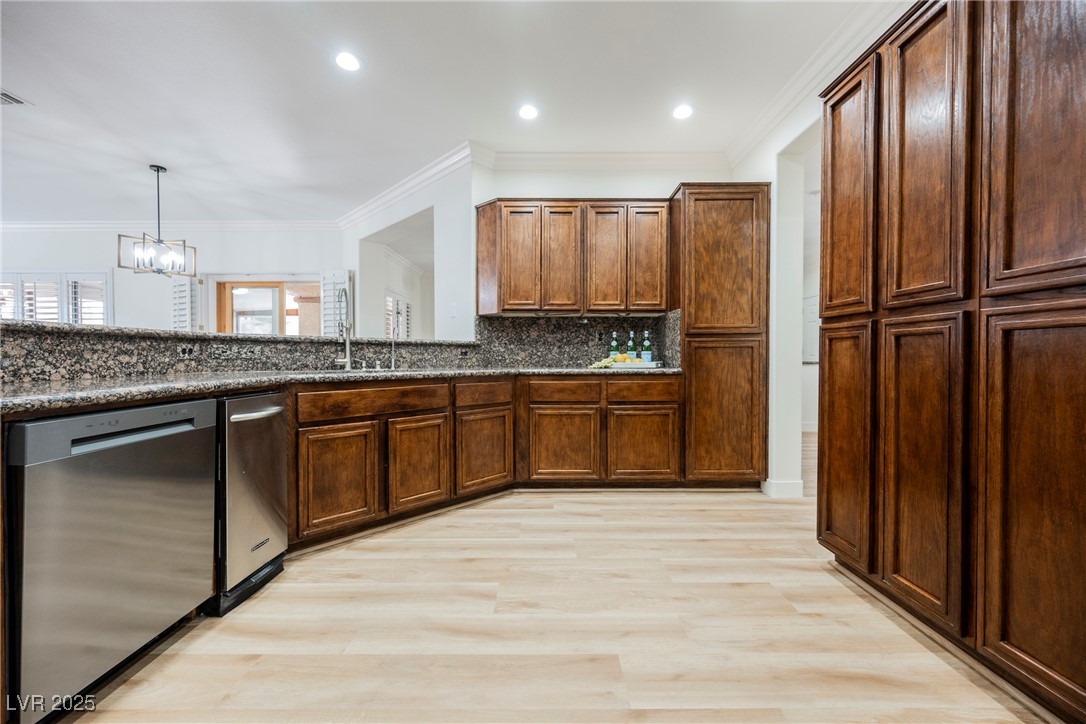 1596 Fieldbrook Street