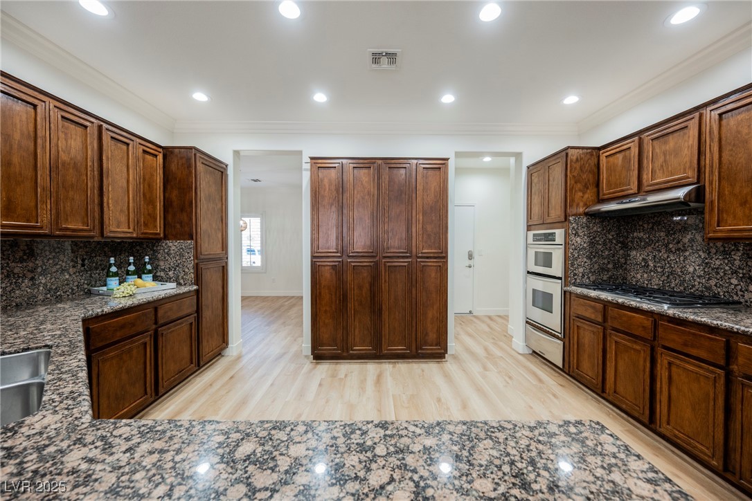 1596 Fieldbrook Street