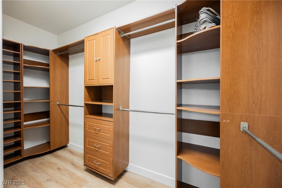 1596 Fieldbrook Street