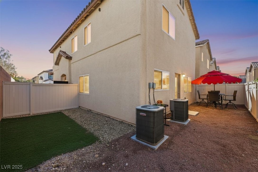 5677 African Lilly Court