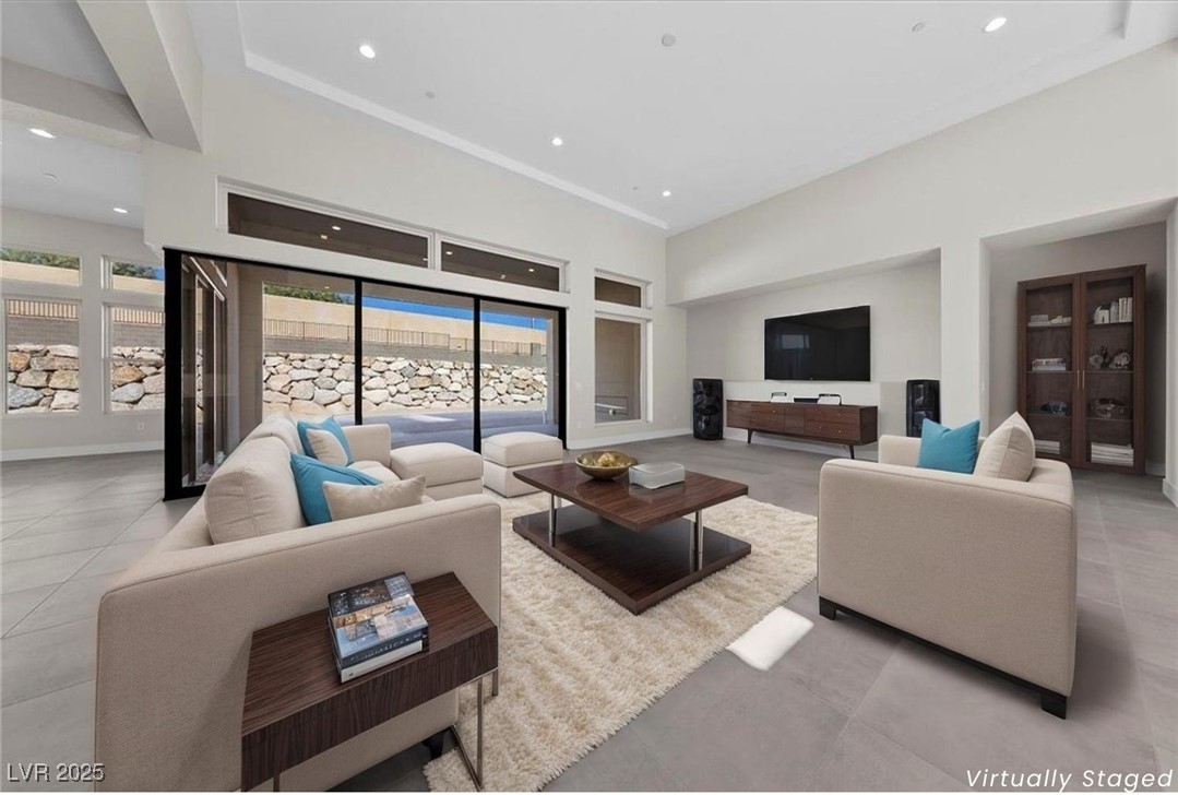 11000 Horizon Ledge Avenue