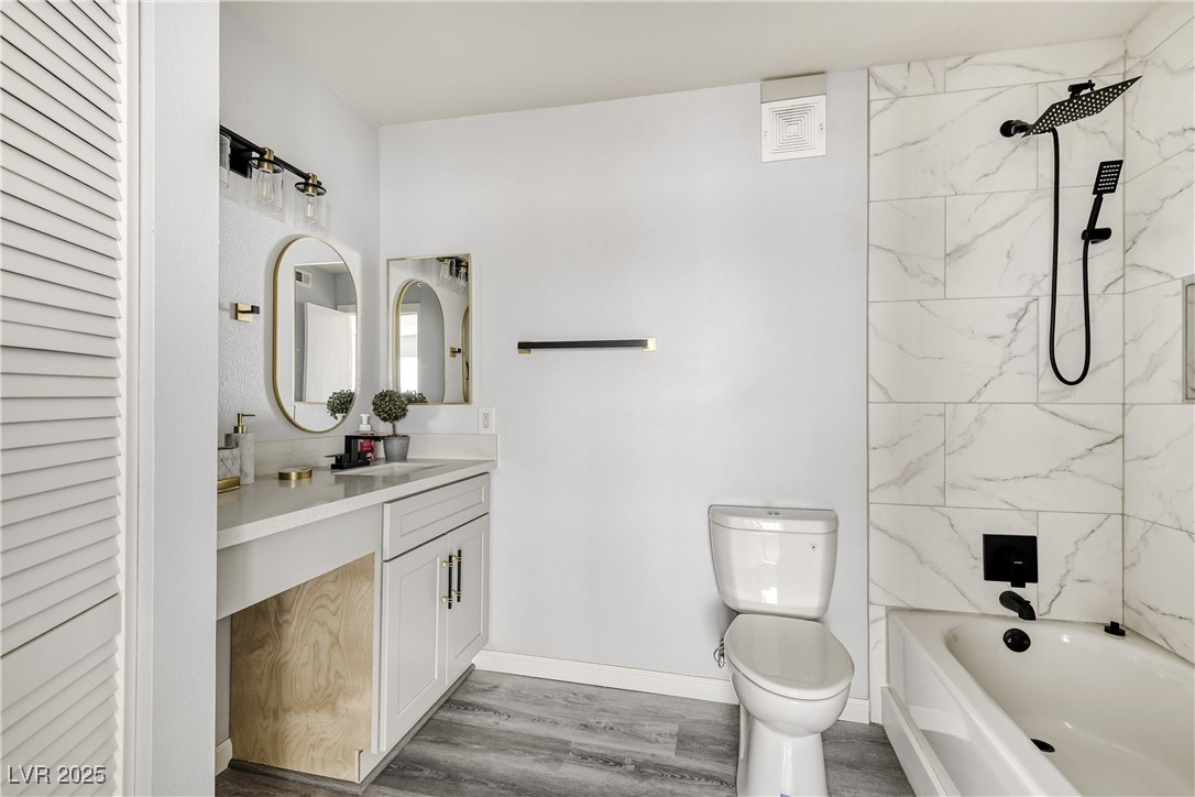 745 North Royal Crest Circle 141