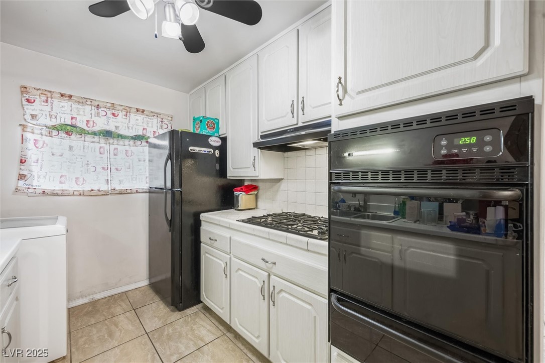 2712 Willoughby Avenue