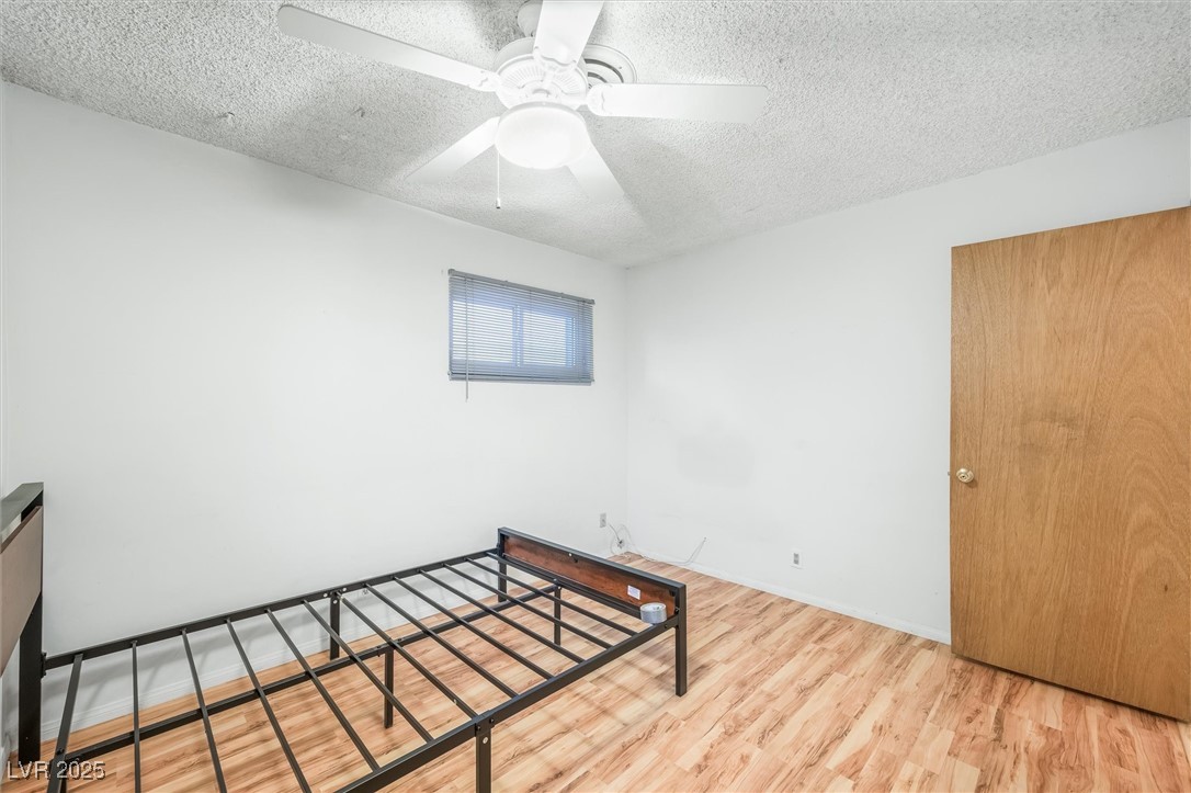 2712 Willoughby Avenue