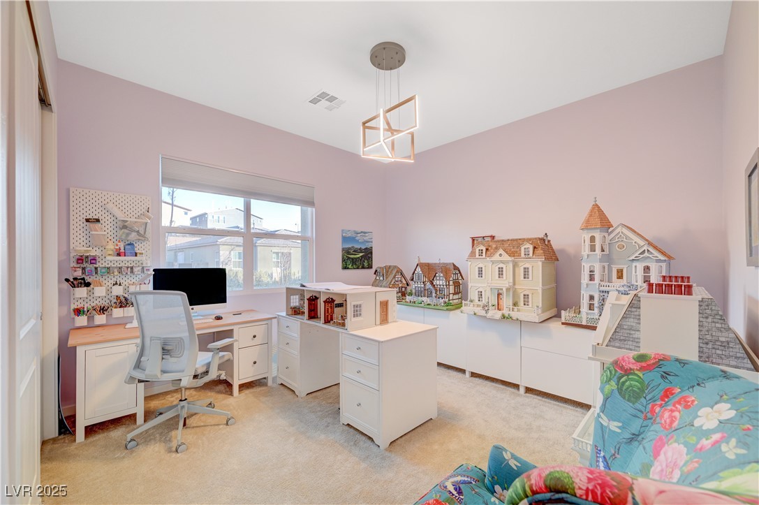 3382 Creek Bend Avenue