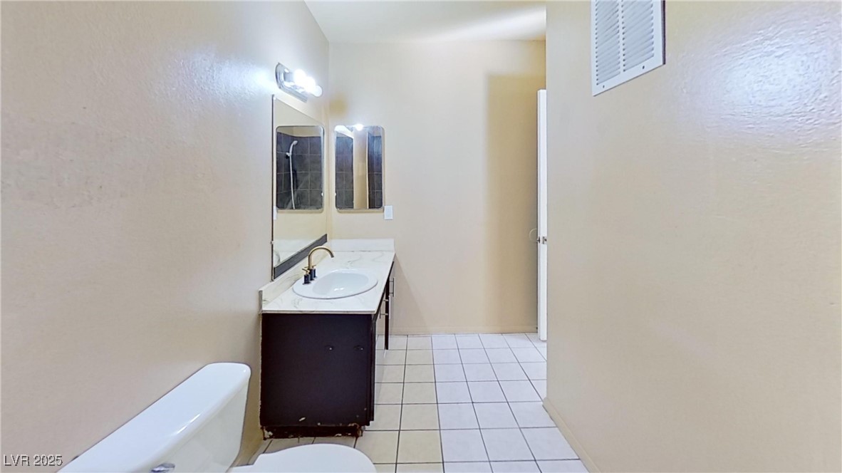1405 Vegas Valley Drive 103