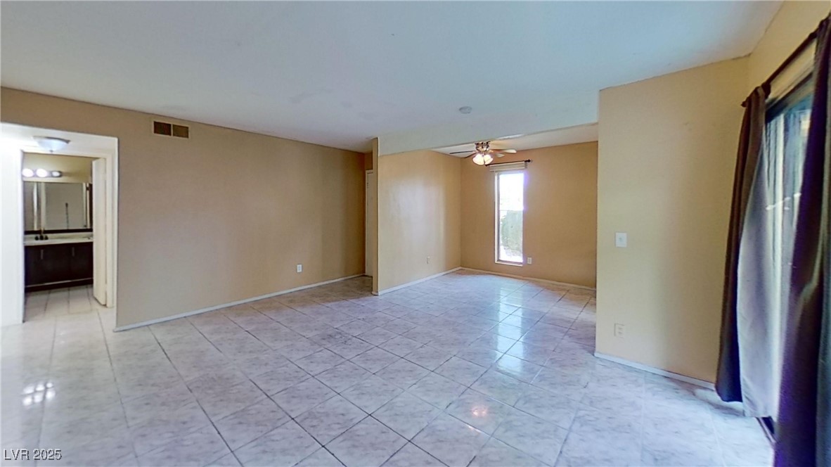 1405 Vegas Valley Drive 103