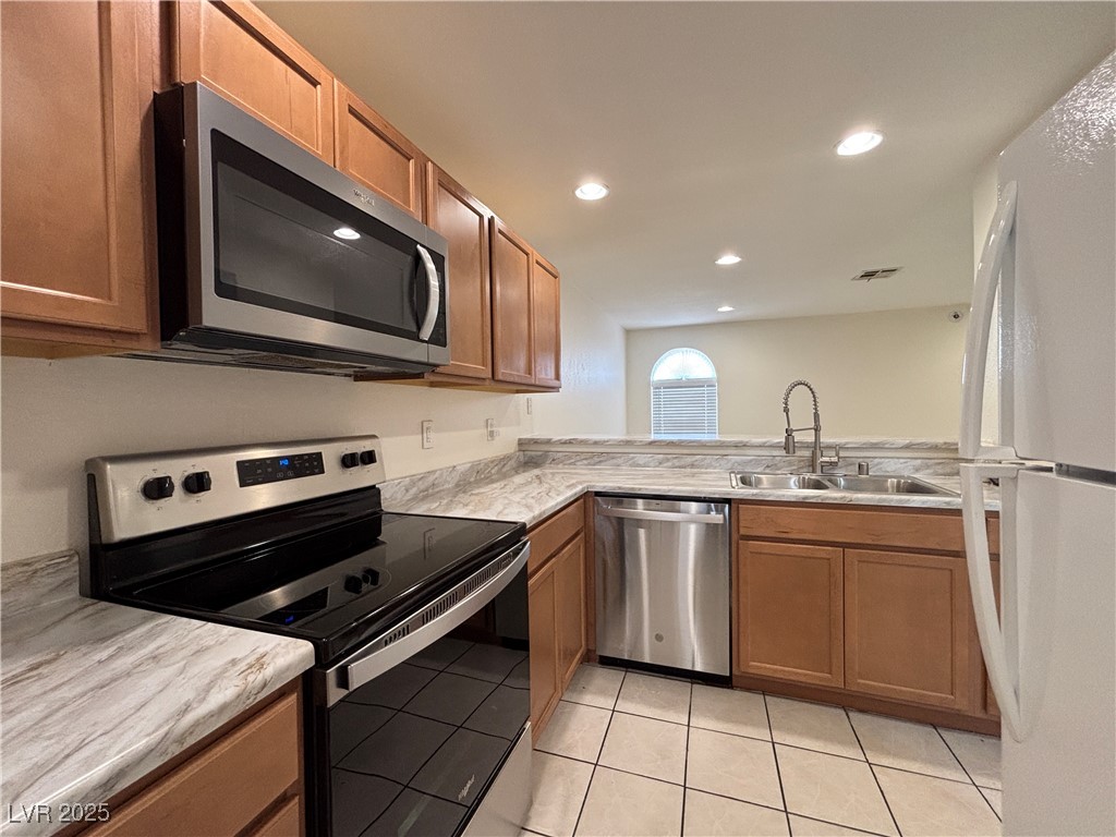 1800 Edmond Street 127