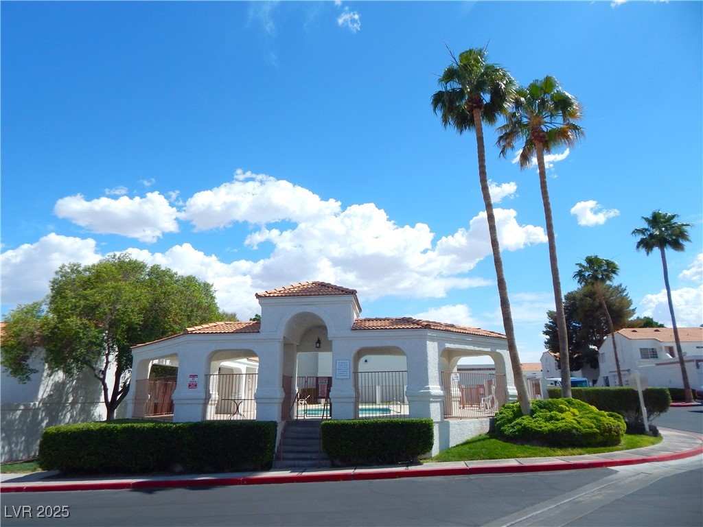 1800 Edmond Street 127