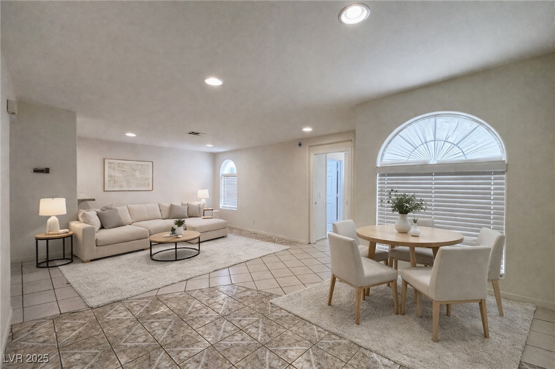 1800 Edmond Street 127