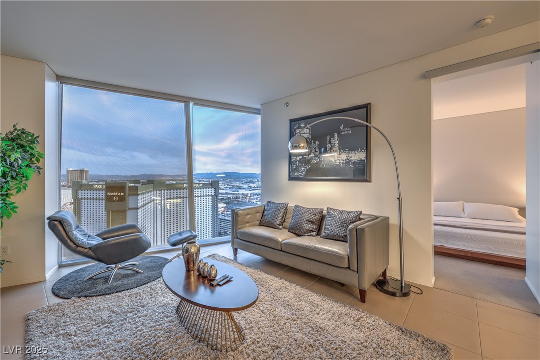 3726 Las Vegas Boulevard 3105