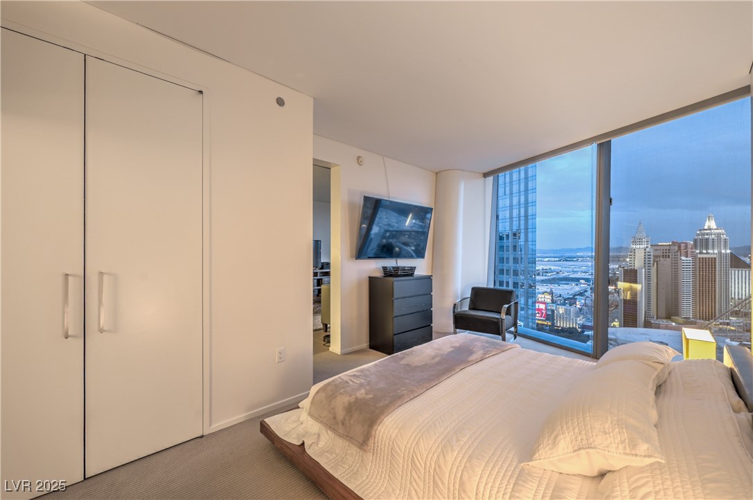 3726 Las Vegas Boulevard 3105