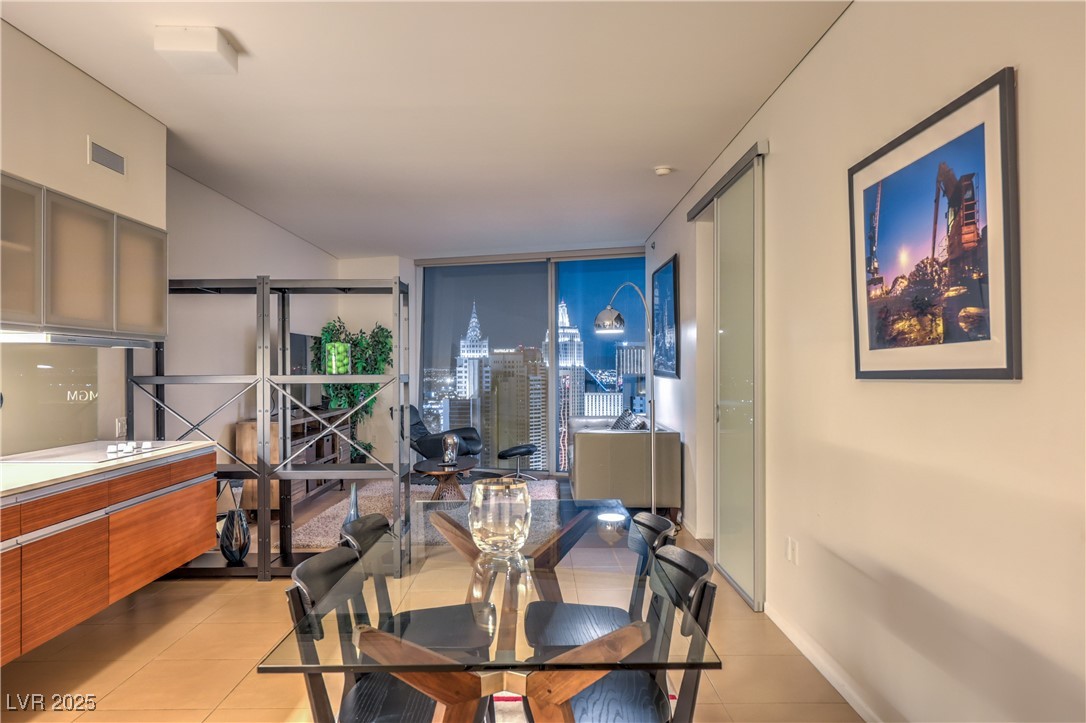 3726 Las Vegas Boulevard 3105