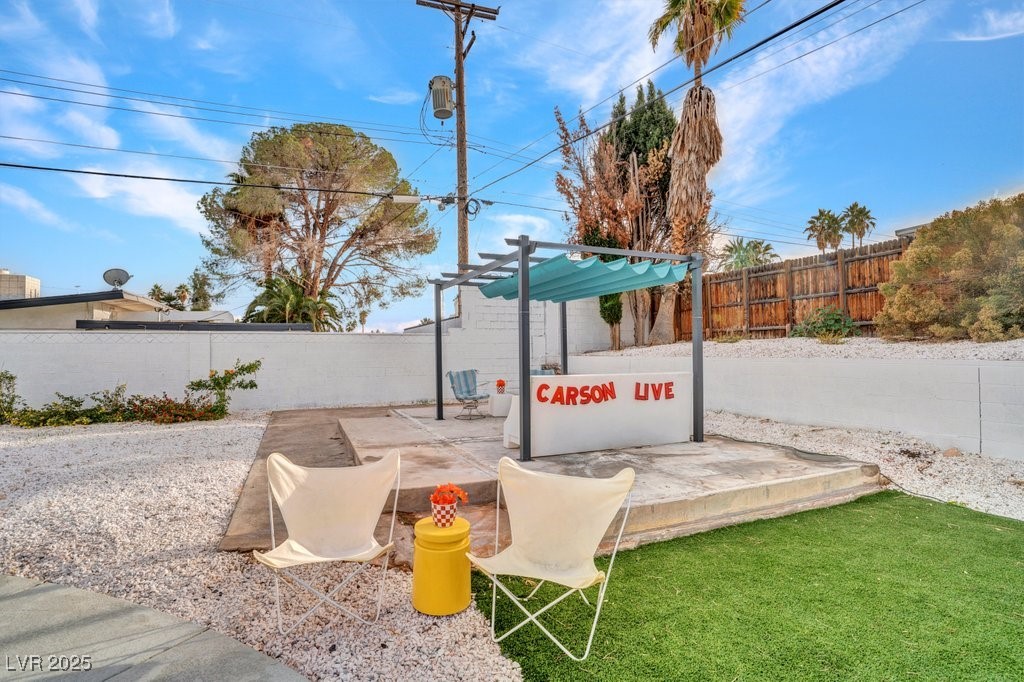 3333 Seminole Circle