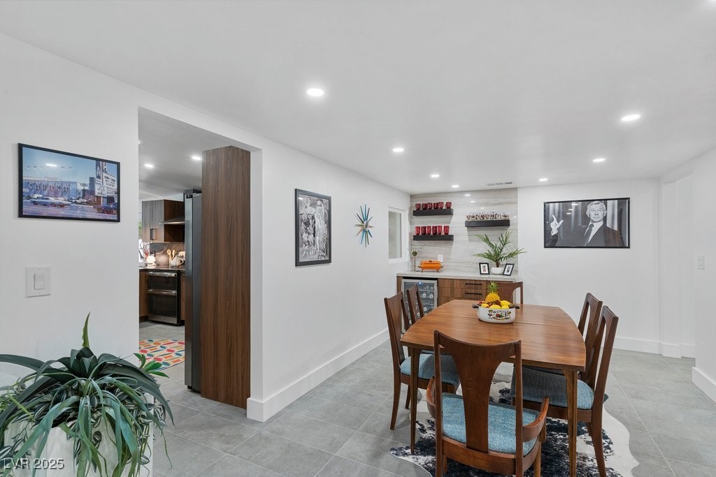 3333 Seminole Circle