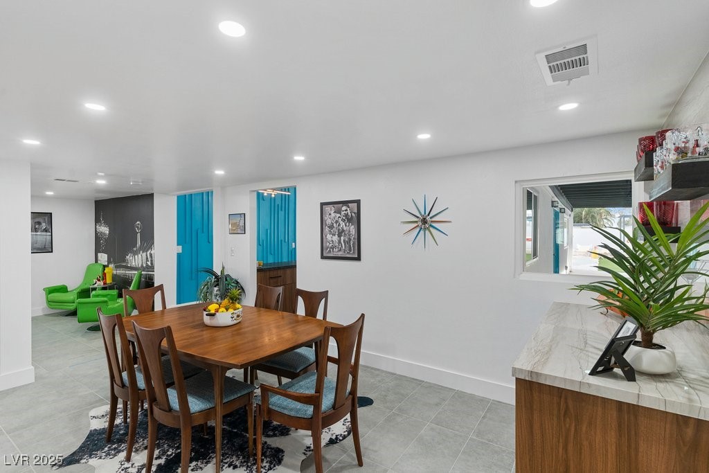 3333 Seminole Circle