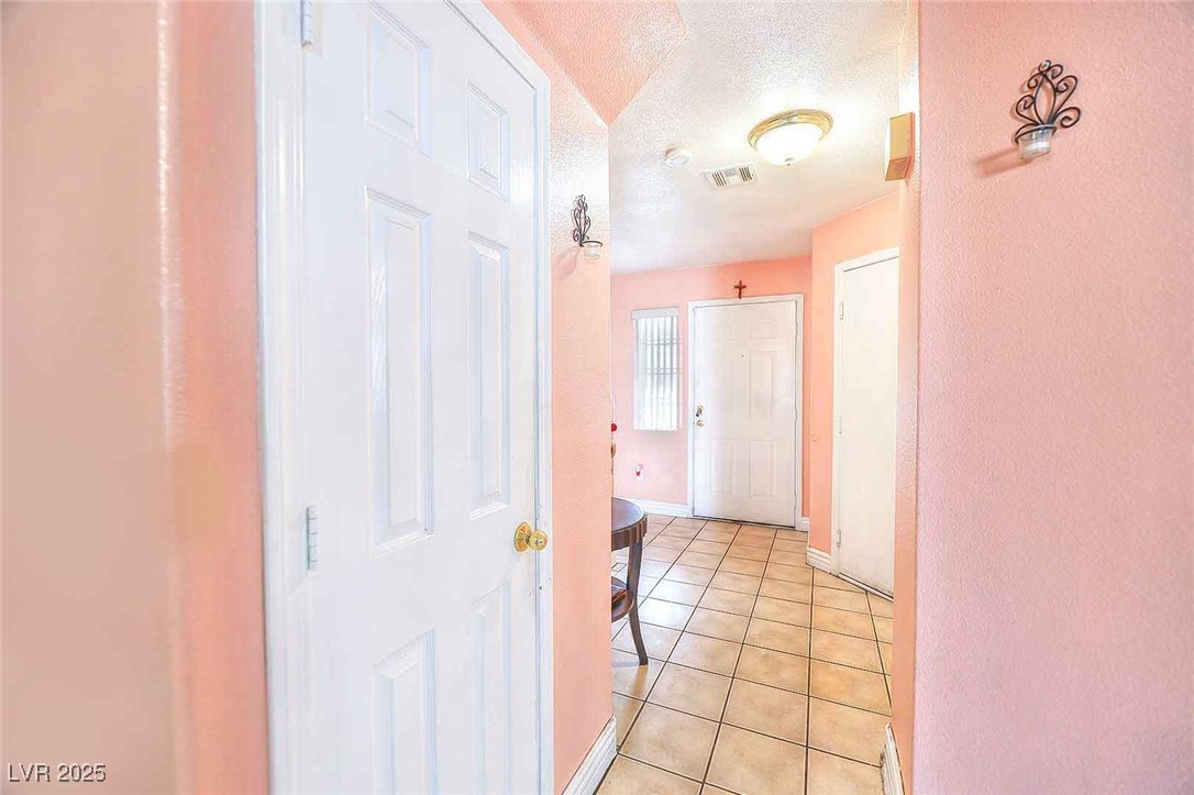 3502 Gold Sluice Avenue