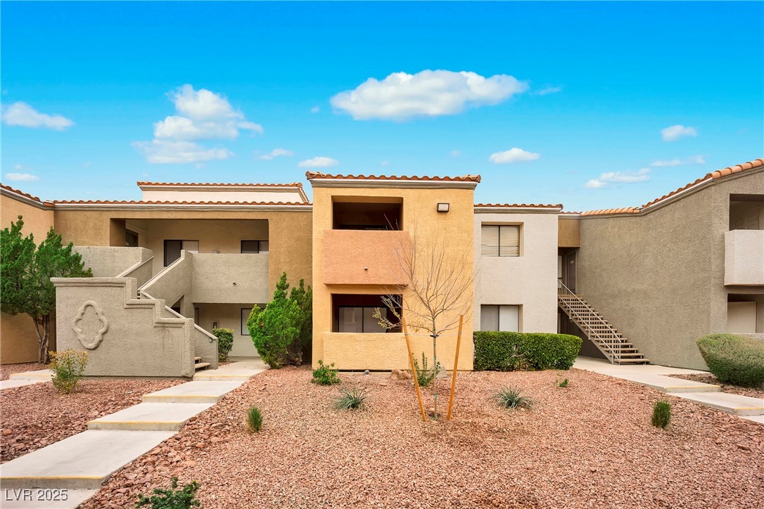 3151 Soaring Gulls Drive 1103