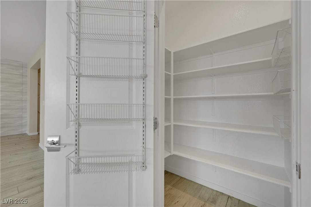 1609 Dream Canyon Avenue