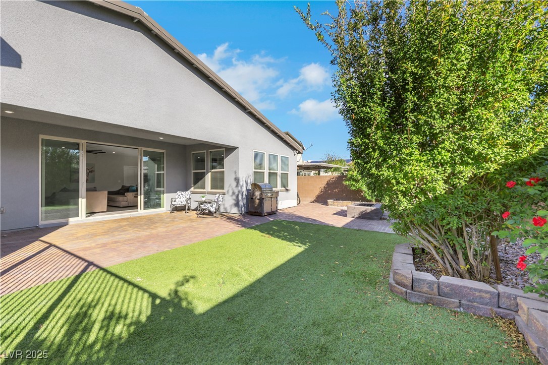 1609 Dream Canyon Avenue