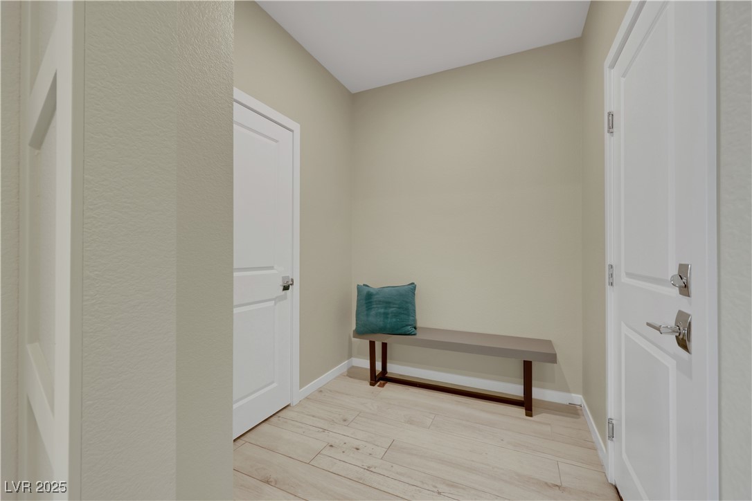 1609 Dream Canyon Avenue