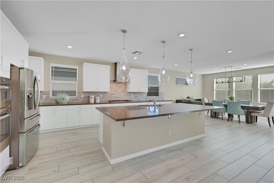 1609 Dream Canyon Avenue