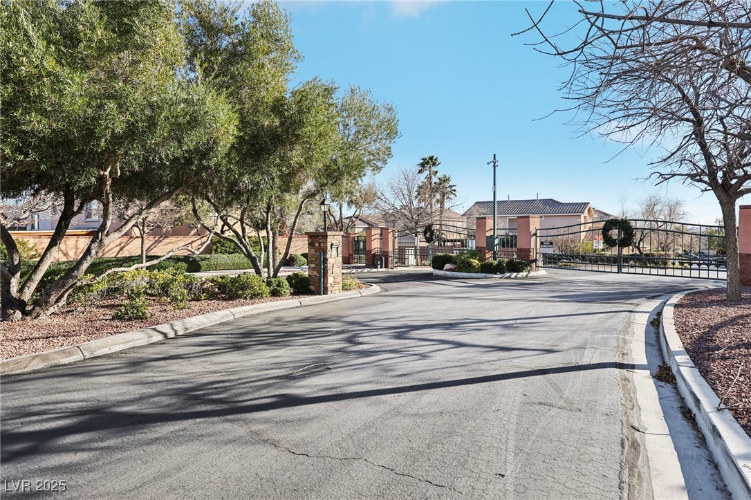 11037 Linden Leaf Avenue