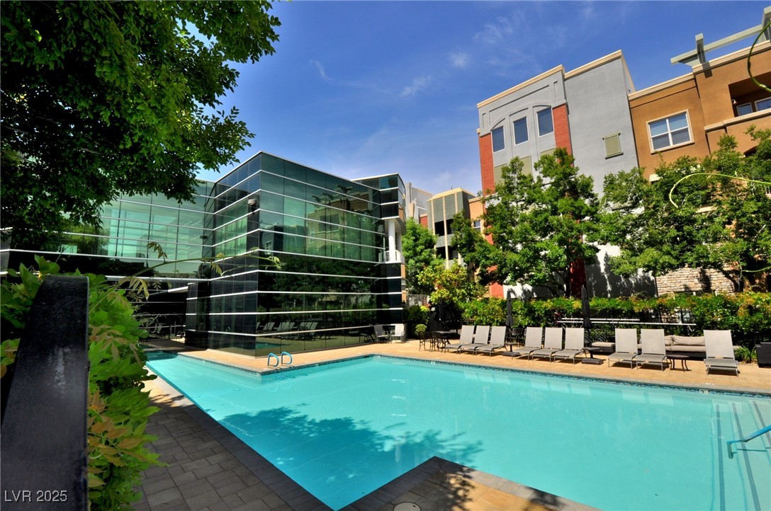 38 SERENE Avenue 234