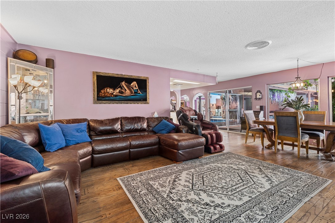 4318 Ridgecrest Drive