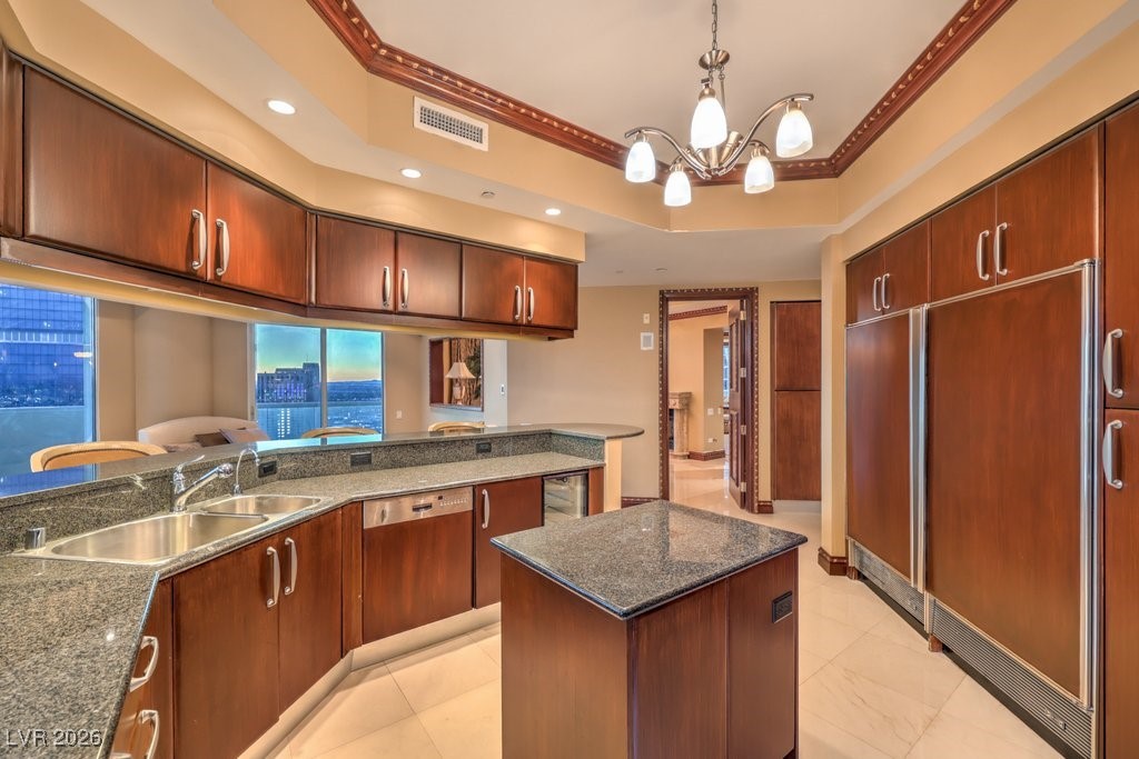 2877 Paradise Road 3302