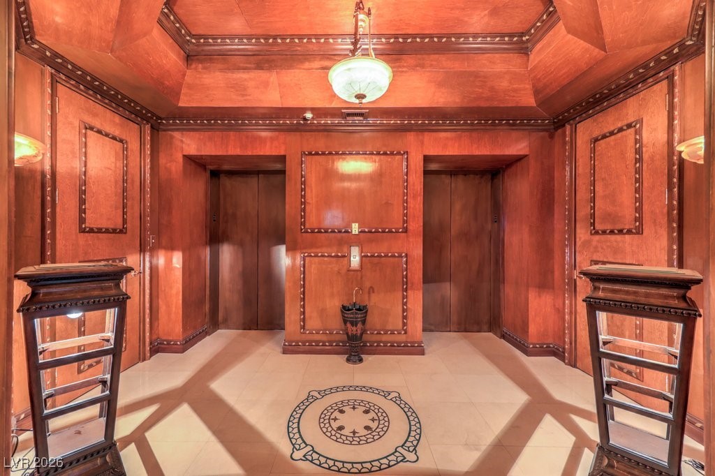 2877 Paradise Road 3302