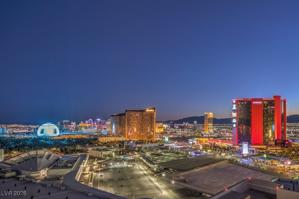 2877 Paradise Road 3302