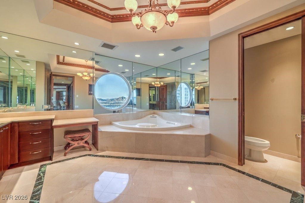 2877 Paradise Road 3302