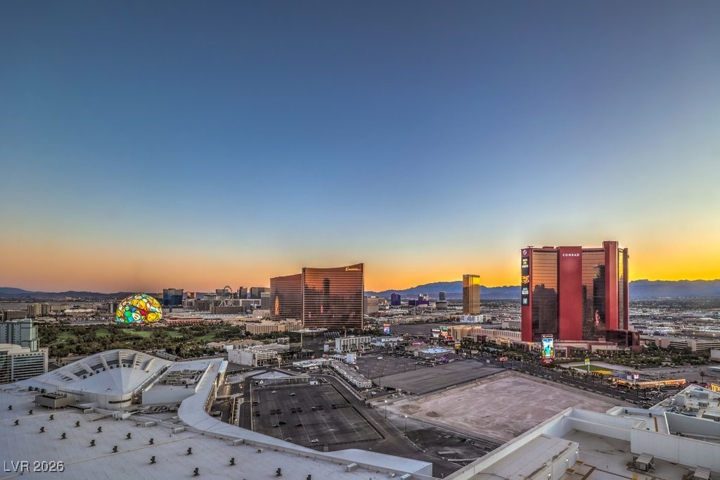 2877 Paradise Road 3302