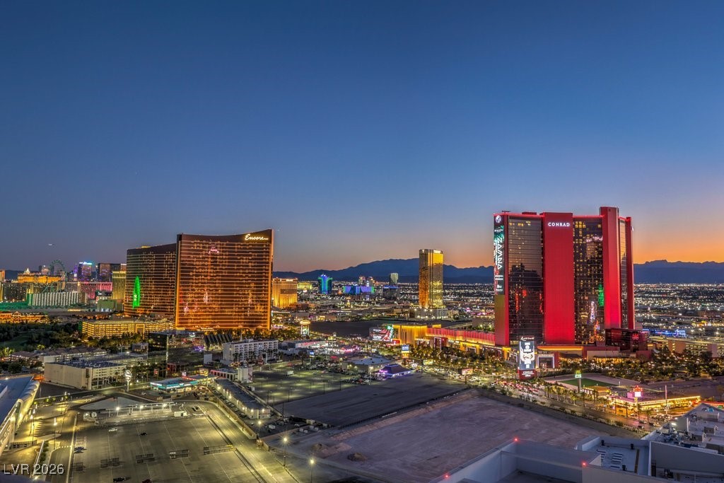 2877 Paradise Road 3302