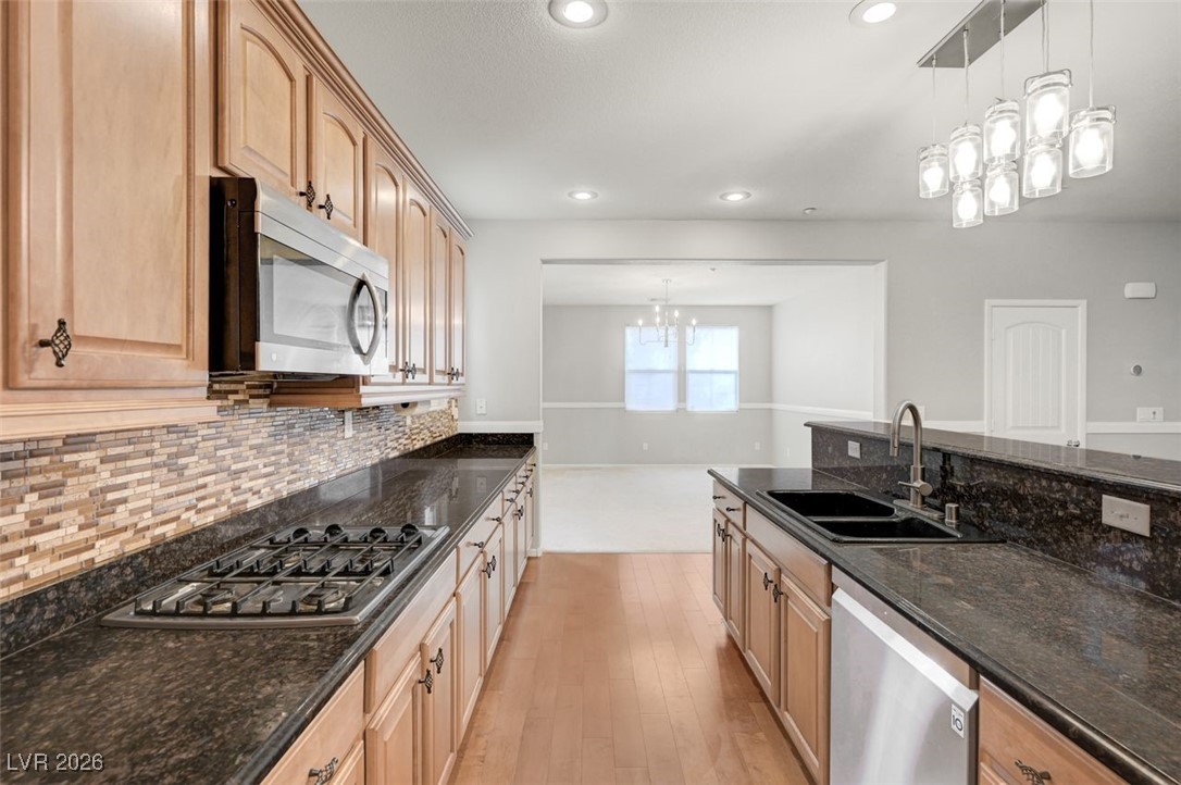 3228 Mist Effect Avenue