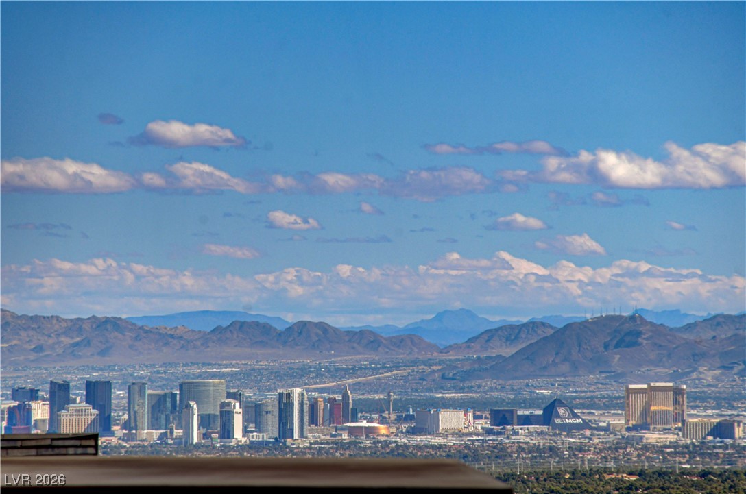 12039 Rockview Point Street