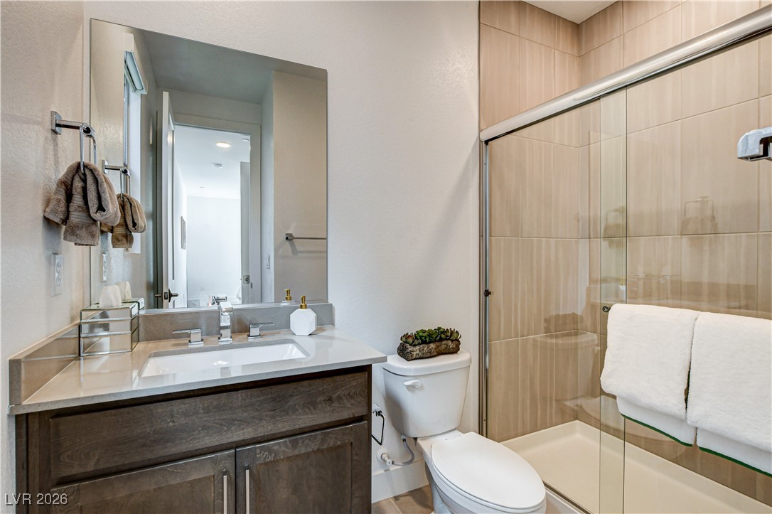 12039 Rockview Point Street