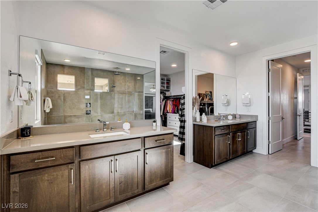 12039 Rockview Point Street