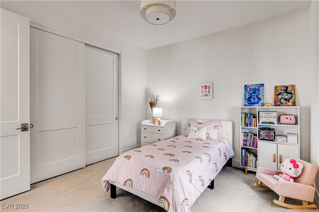 12039 Rockview Point Street