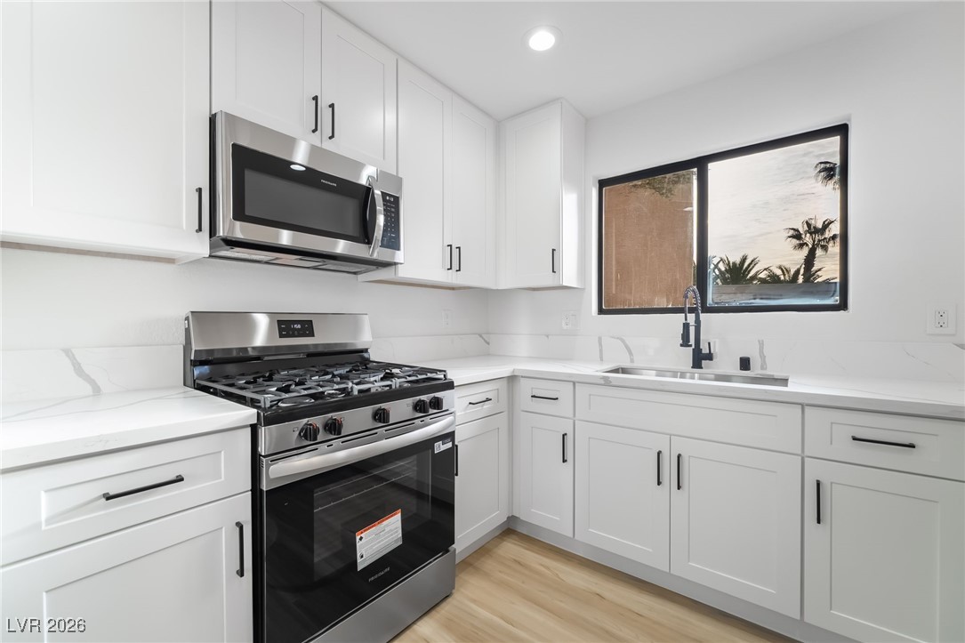 9625 Intercoastal Drive