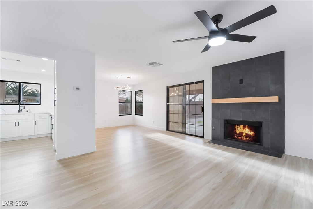 9625 Intercoastal Drive