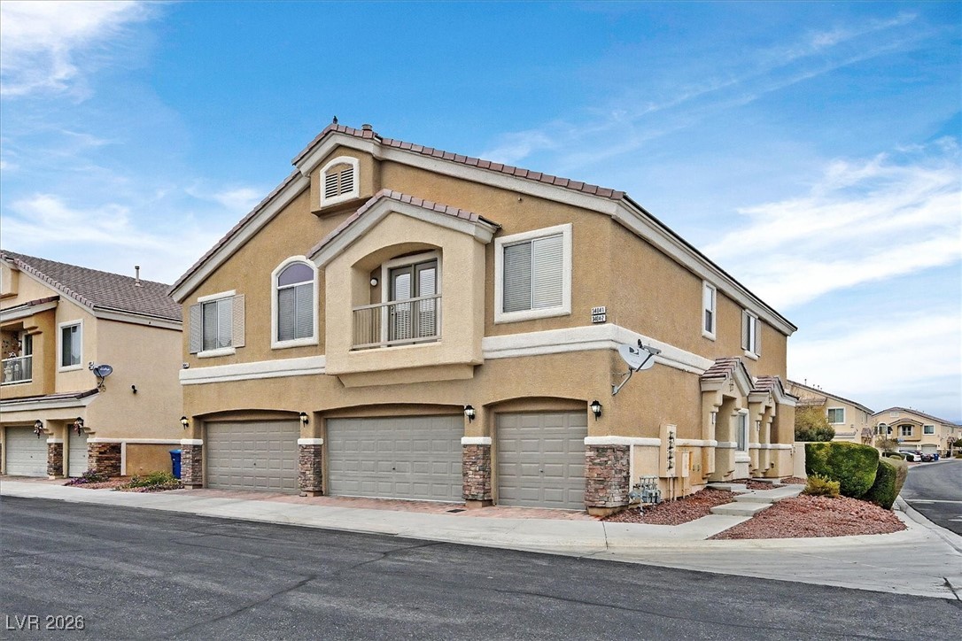 3404 Robust Robin Place 2