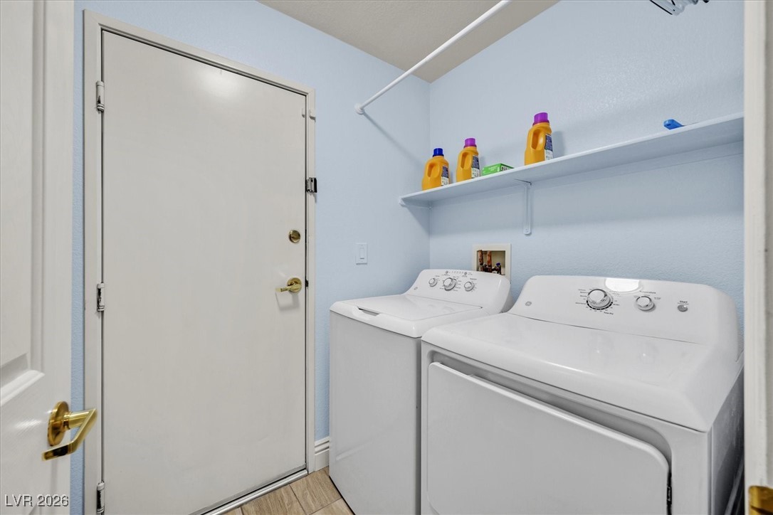 3404 Robust Robin Place 2